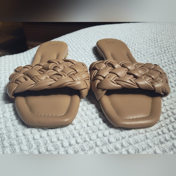 A New Day Women's Tan Braided Slide Sandals | Size 9.5 - Picture 2 of 6